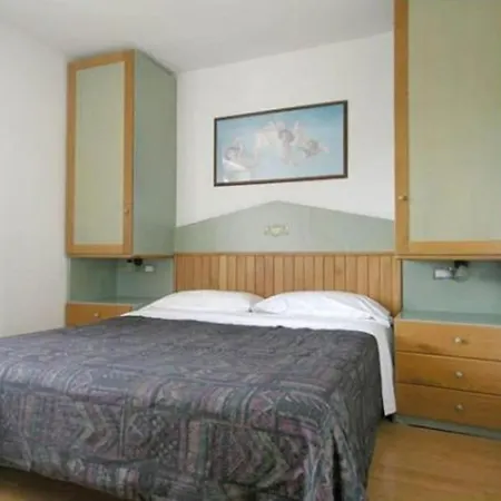Apartmanhotel Residenza Lorica